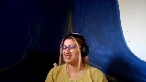 Angel online show from 04/11/26, 08:13