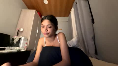 Snapshot of anok_yaii chatting on 05/16/26, 04:39 anok_yaii online show from 05/16/26, 04:39
