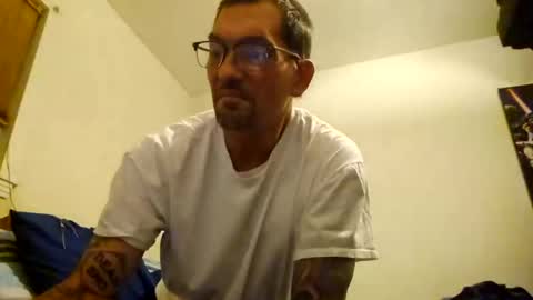 AnonaChris online show from 11/04/25, 03:49