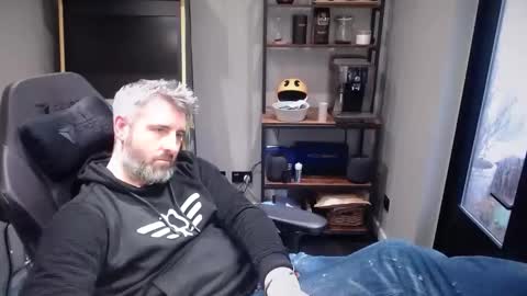 anonymousblokeuk online show from 12/17/24, 02:55