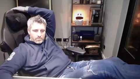 anonymousblokeuk online show from 12/23/24, 02:35