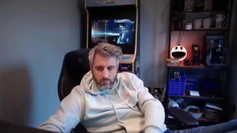 anonymousblokeuk online show from 03/03/25, 01:20