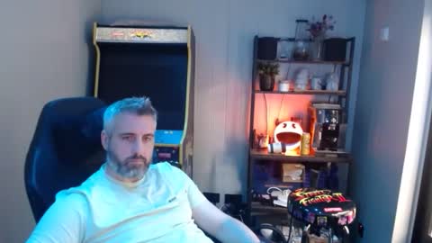 anonymousblokeuk online show from 09/12/25, 09:31