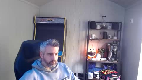 anonymousblokeuk online show from 10/21/25, 12:39