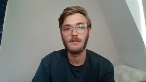 Snapshot of anonymousstoner58 chatting on 09/25/25, 11:47 anonymousstoner58 online show from 09/25/25, 11:47