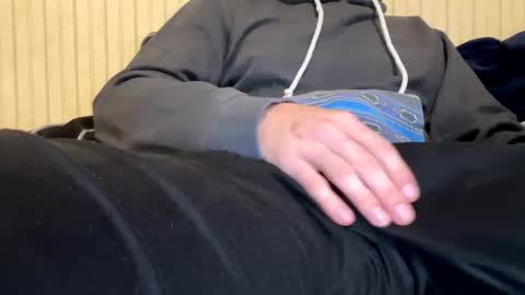 anonyomosguy online show from 09/24/25, 01:09