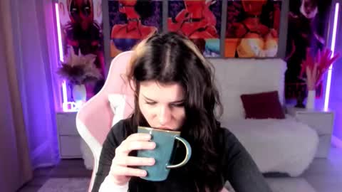 Snapshot of anoradark chatting on 11/27/25, 12:51 Anora online show from 11/27/25, 12:51