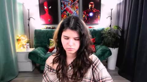 Snapshot of anoradark chatting on 01/14/26, 06:57 Anora online show from 01/14/26, 06:57