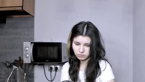 Snapshot of anoradark chatting on 03/15/26, 09:10 Anora online show from 03/15/26, 09:10