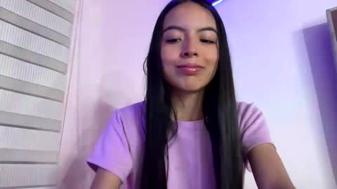 anotella_aa online show from 12/01/25, 11:32