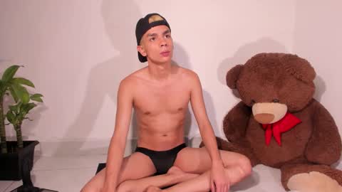 Snapshot of another_teo chatting on 01/08/26, 10:17 Jordan Mateo online show from 01/08/26, 10:17