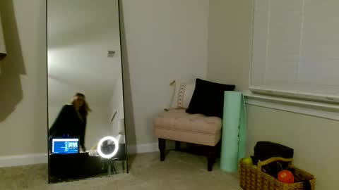 Snapshot of ansleypage chatting on 02/22/26, 02:02 heyitsansley online show from 02/22/26, 02:02