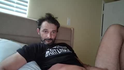 Snapshot of ansreramso chatting on 10/14/25, 10:10 Lower chakra online show from 10/14/25, 10:10