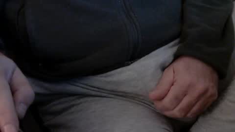 Snapshot of antheris chatting on 11/13/25, 08:41 antheris online show from 11/13/25, 08:41