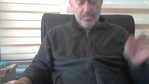 Snapshot of antheris chatting on 02/19/26, 12:01 antheris online show from 02/19/26, 12:01