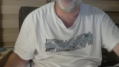 Snapshot of antheris chatting on 02/27/26, 08:31 antheris online show from 02/27/26, 08:31