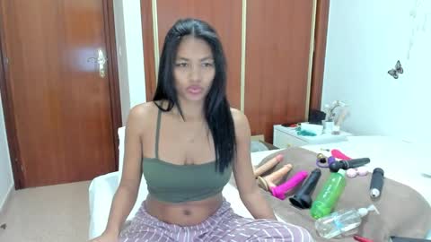 anthonela_hotsex online show from 11/22/25, 10:36