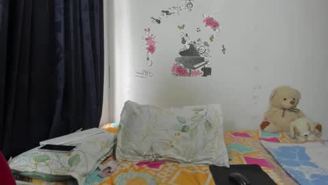 anthonela_mature_ online show from 11/24/25, 04:29