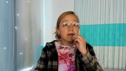 Snapshot of anthonela_mature_ chatting on 07/10/26, 10:34 anthonela_mature_ online show from 07/10/26, 10:34