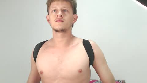 Snapshot of anthonnymorrison chatting on 02/14/25, 12:51 leon online show from 02/14/25, 12:51