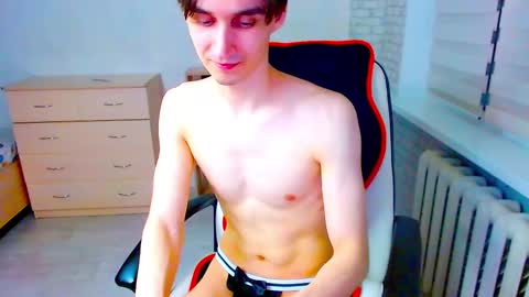 Snapshot of anthony_broown chatting on 03/07/25, 09:27 anthony_broown online show from 03/07/25, 09:27