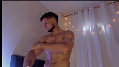 Snapshot of anthony_lewis_ chatting on 09/21/25, 06:42 Adonys Creeb online show from 09/21/25, 06:42