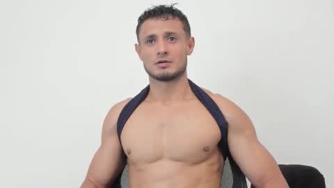 Snapshot of anthony_lewis_ chatting on 10/07/25, 06:10 Adonys Creeb online show from 10/07/25, 06:10