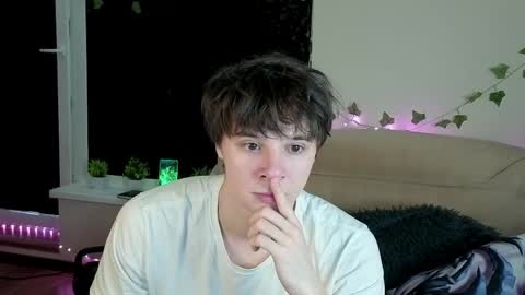 Anthony online show from 04/22/26, 07:22