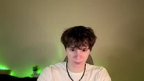 Snapshot of anthonycutie chatting on 05/14/26, 06:58 Anthony online show from 05/14/26, 06:58