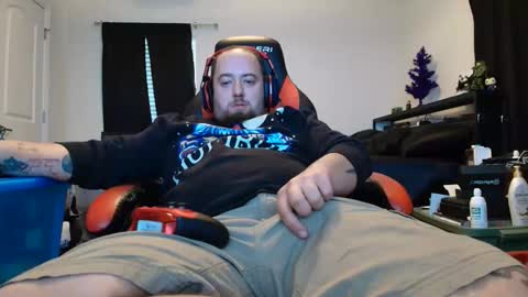 Snapshot of anthonygiacomazzo1 chatting on 12/15/25, 09:08 anthonygiacomazzo1 online show from 12/15/25, 09:08