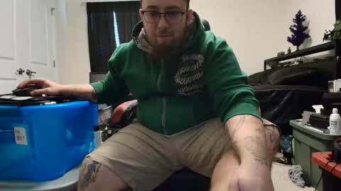 Snapshot of anthonygiacomazzo1 chatting on 12/16/25, 04:45 anthonygiacomazzo1 online show from 12/16/25, 04:45