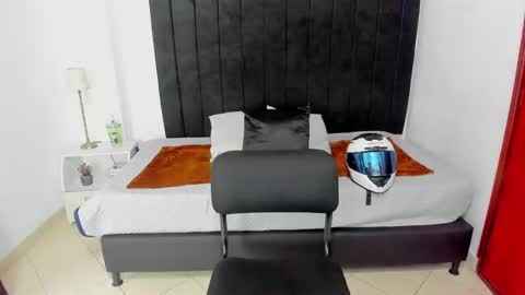       online show from 01/14/25, 12:11