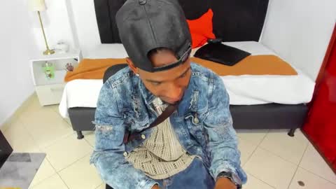       online show from 01/28/25, 12:05