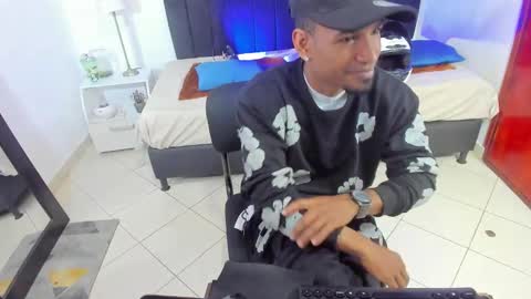       online show from 02/13/25, 12:24