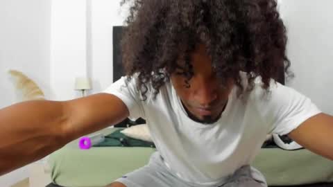       online show from 03/01/25, 12:39