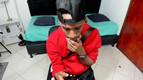       online show from 09/19/25, 01:18