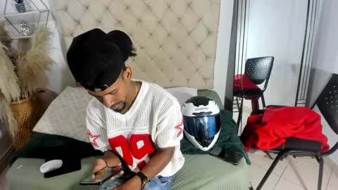       online show from 09/25/25, 11:52