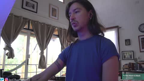 Snapshot of antinoo_gnothi chatting on 01/10/25, 12:58 Antinoo Gnothi online show from 01/10/25, 12:58