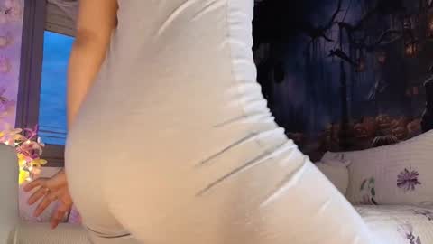 Snapshot of antofoxwbc chatting on 10/25/25, 06:32 Anto online show from 10/25/25, 06:32