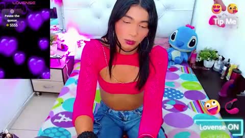 antonela_xx3 online show from 02/07/25, 01:47