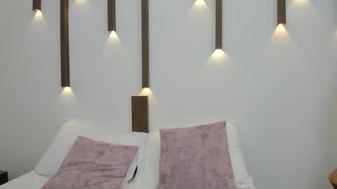 A N T O N E L L A  online show from 02/10/25, 03:32