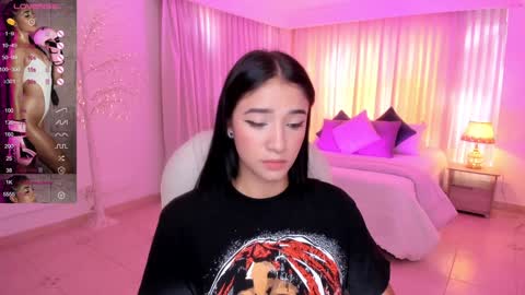  Antonella Grayy  online show from 01/20/25, 02:03