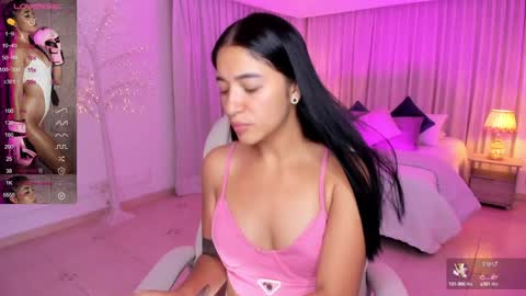  Antonella Grayy  online show from 01/21/25, 11:03