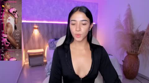  Antonella Grayy  online show from 02/04/25, 11:05