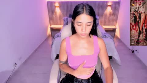  Antonella Grayy  online show from 02/11/25, 10:59