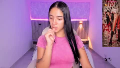  Antonella Grayy  online show from 02/20/25, 10:59