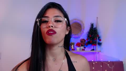 Antonella online show from 12/20/24, 10:16