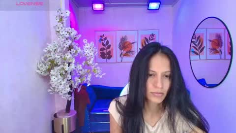 Snapshot of antonella_rivers chatting on 04/27/26, 12:36 Antonella. online show from 04/27/26, 12:36