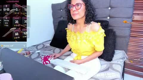 antonella_rizzo01 online show from 03/24/26, 10:37