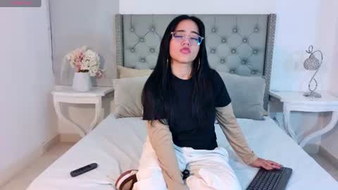 Antonella online show from 07/03/26, 02:07